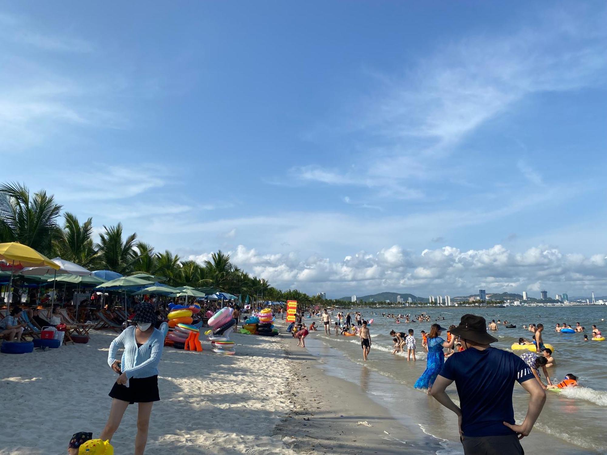 Swan Motel Халонг Екстер'єр фото