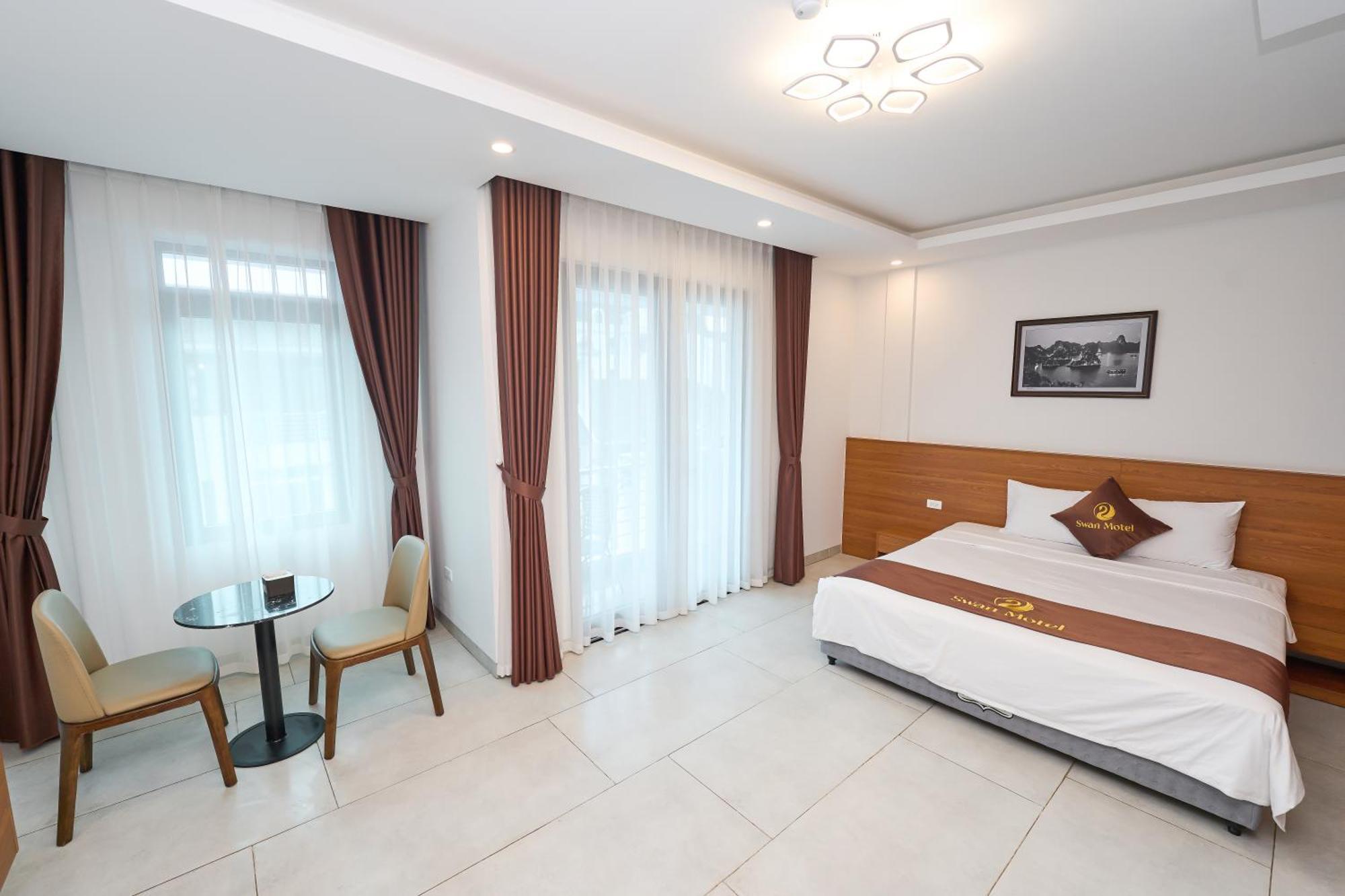Swan Motel Халонг Екстер'єр фото
