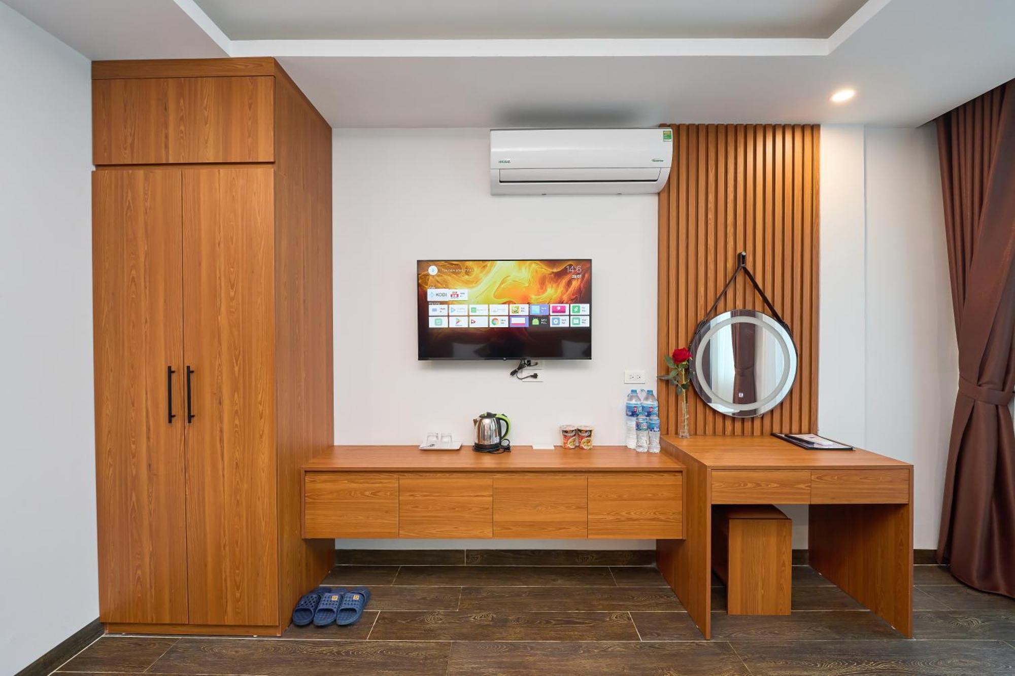 Swan Motel Халонг Екстер'єр фото