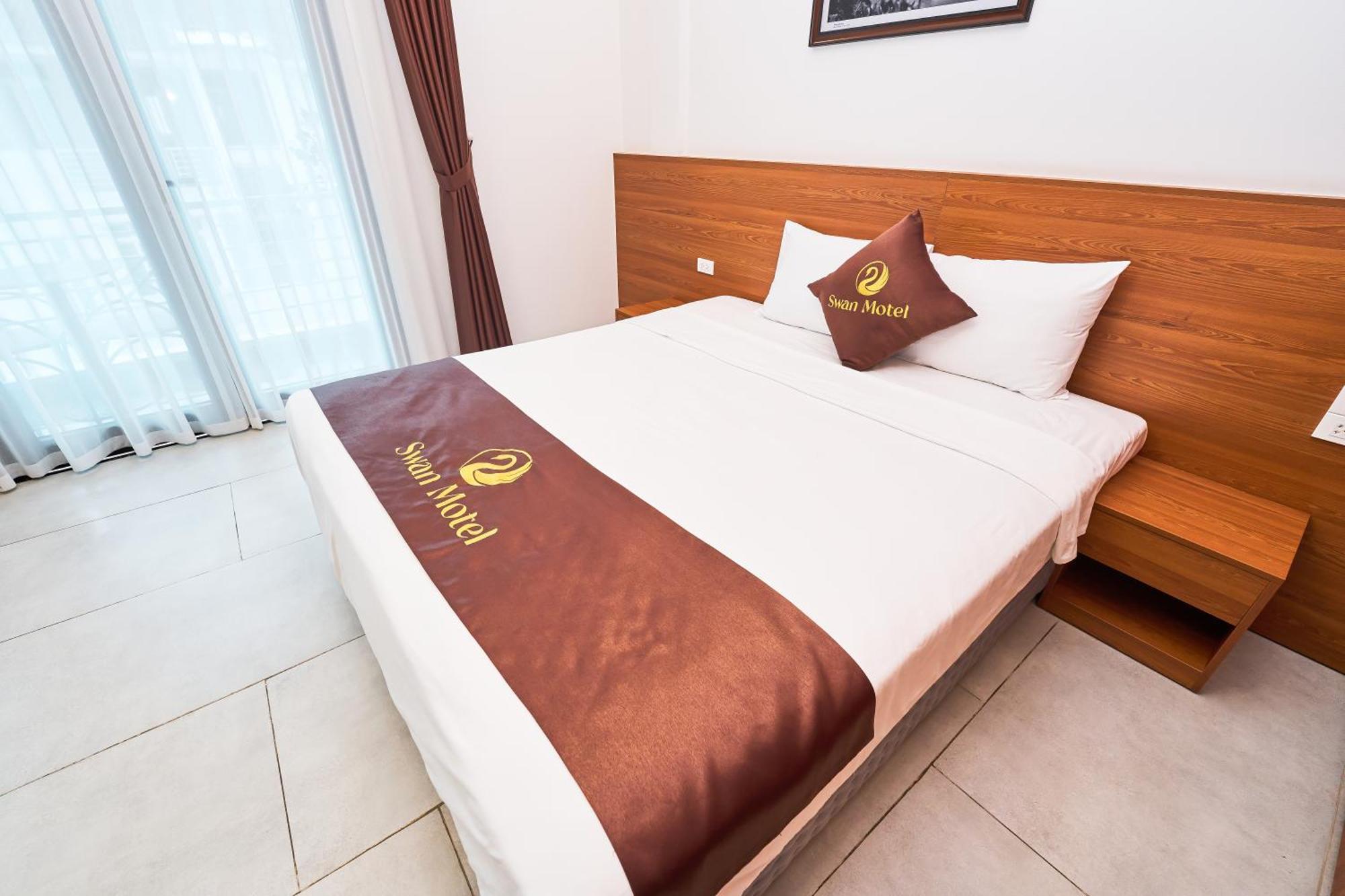 Swan Motel Халонг Екстер'єр фото